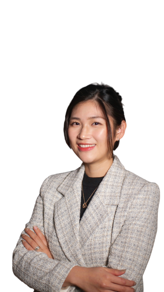 Vy Hoang ID image, from Kim & Howard's team